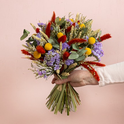Bouquet de fleurs séchées coloré Jaune, rouge et violet