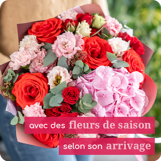Bouquet du fleuriste tons roses et rouges 2