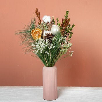 Natural Christmas dried flower bouquet
