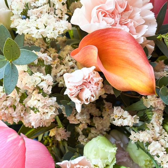 Gemini Bouquet – Elegant Zodiac Bouquet with Peonies & Calla Lily | Aquarelle 3