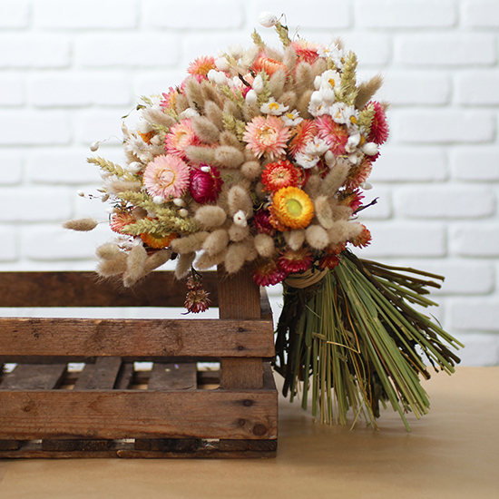 colourful dried flower bouquet 3
