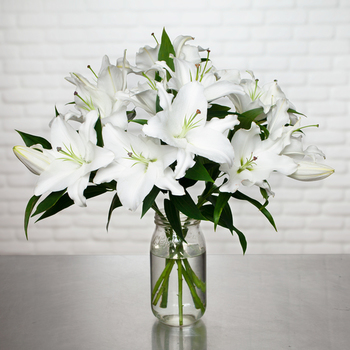 Lys blancs parfumés
