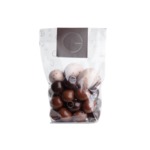 A sachet of 140g of chocolate eggs