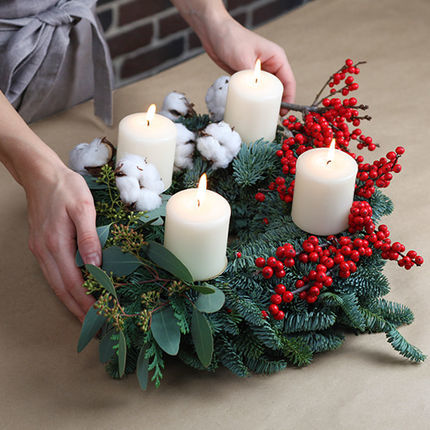Christmas and Tradition Advent Wreath