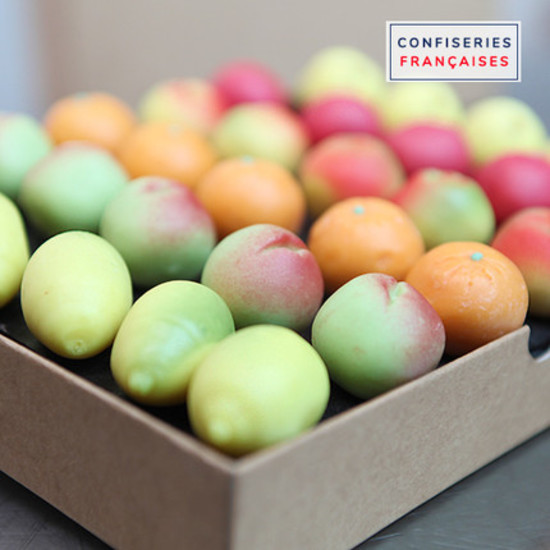Frutas en pasta de almendras 2