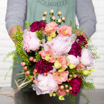 Ramo con peonias