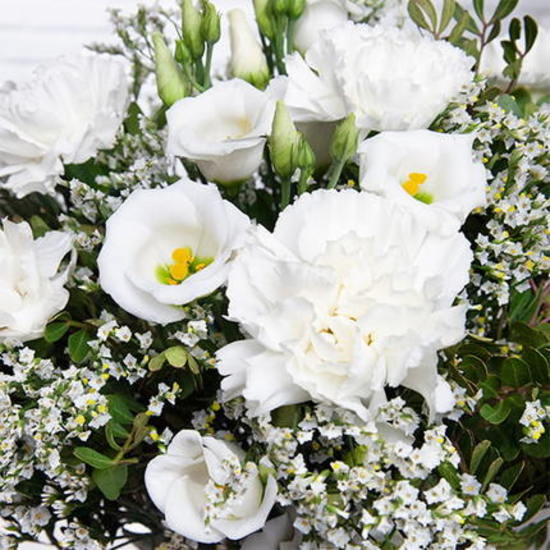 Ramo flores blancas 2