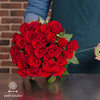 Magnifique brassée de roses rouges ! Un bouquet rouge passion à livrer partout en France.