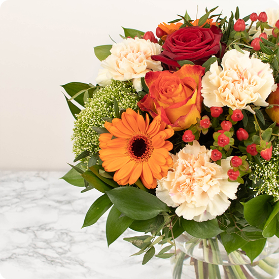 Warme Hulde - Rouwboeket in oranje tinten 2