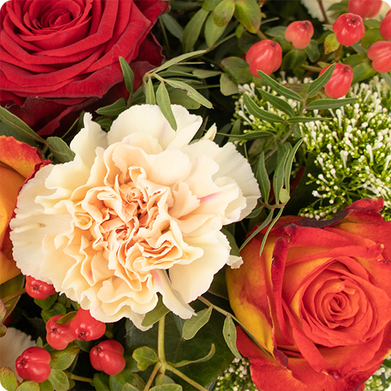 Warme Hulde - Rouwboeket in oranje tinten 3