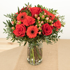 Same day delivery available with the Rubí Bouquet