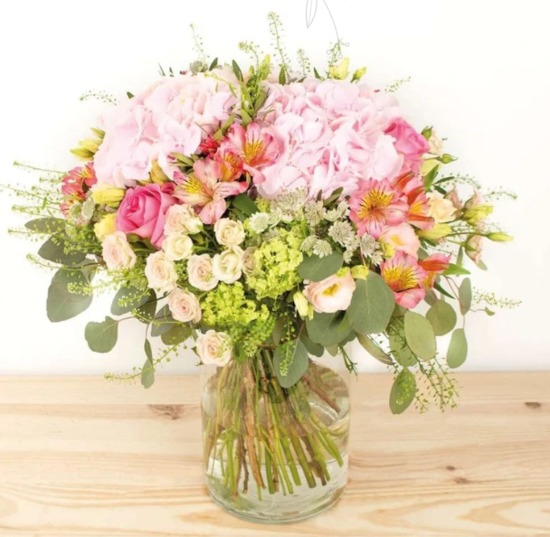 Send the Watermelon Bouquet – same-day home delivery in Spain